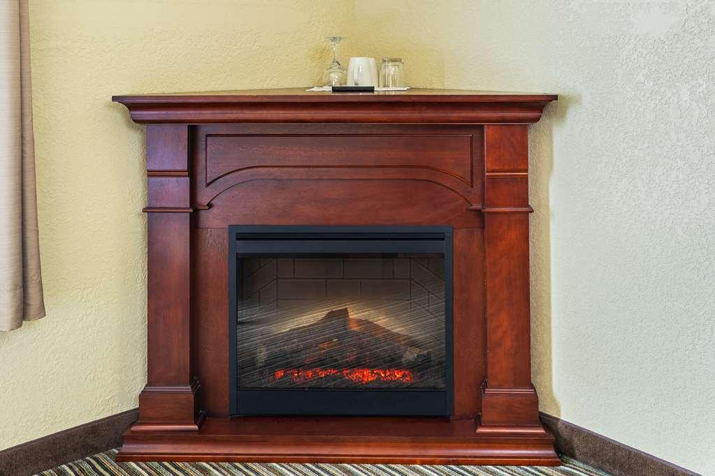 Quality Inn & Suites Йорктон Номер фото