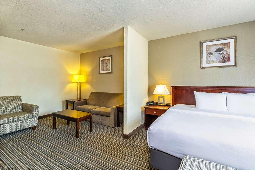 Quality Inn & Suites Йорктон Номер фото