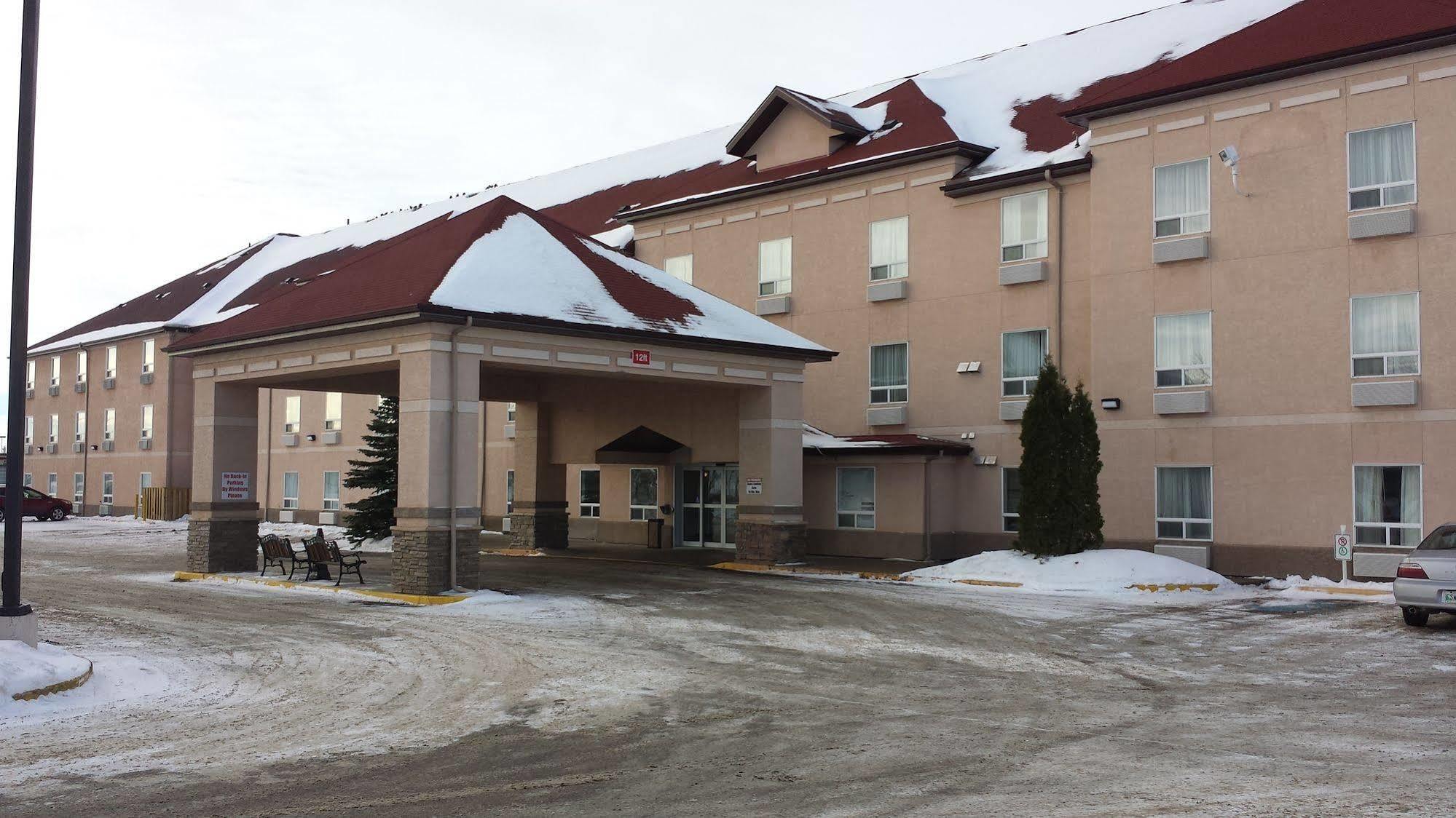 Quality Inn & Suites Йорктон Экстерьер фото